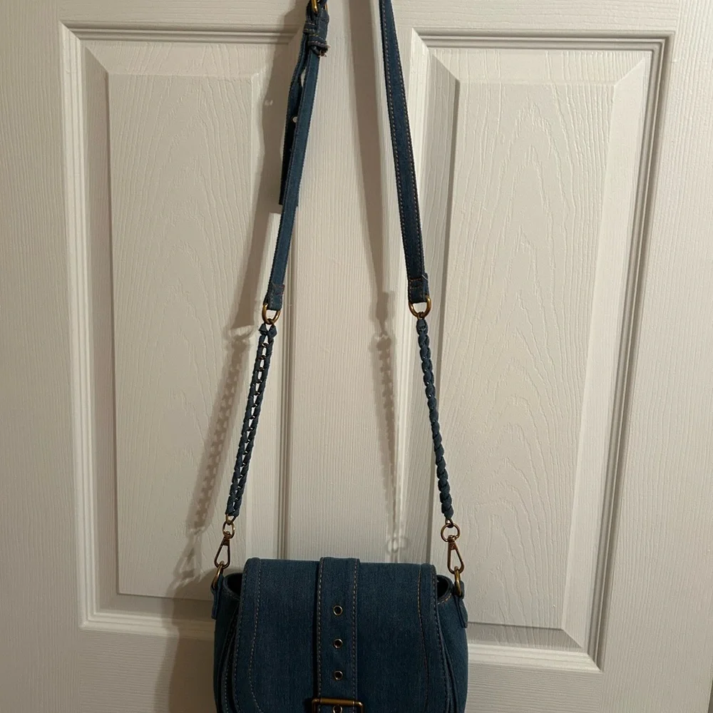 HOUSE OF HARLOW 1960 denim cross body purse, good condition. - Picture 3 of 7
